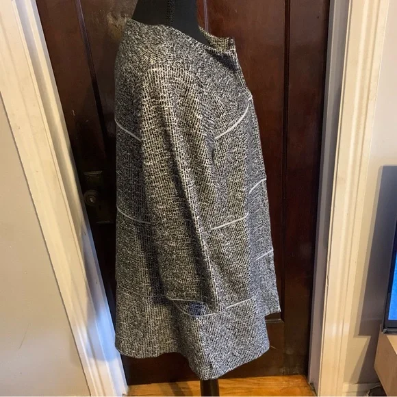 Cabi Black and White Textured Oversized Shacket Womens LARGE - Picture 6 of 10